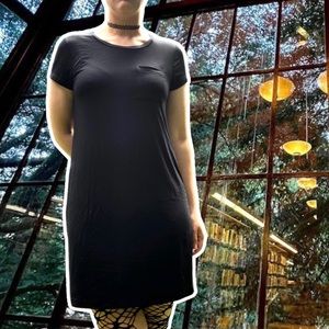 Willi Smith Short Sleeve Black T-Shirt Dress with Chest Pocket, Size S